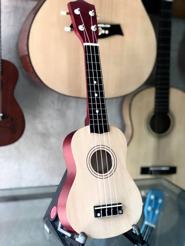 Đàn Ukuleke màu Gỗ (size soprano)